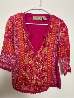 Paisley V-Henley Blouse in Fuchsia & Orange